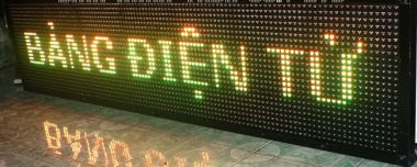 Làm bảng đèn led chạy chữ