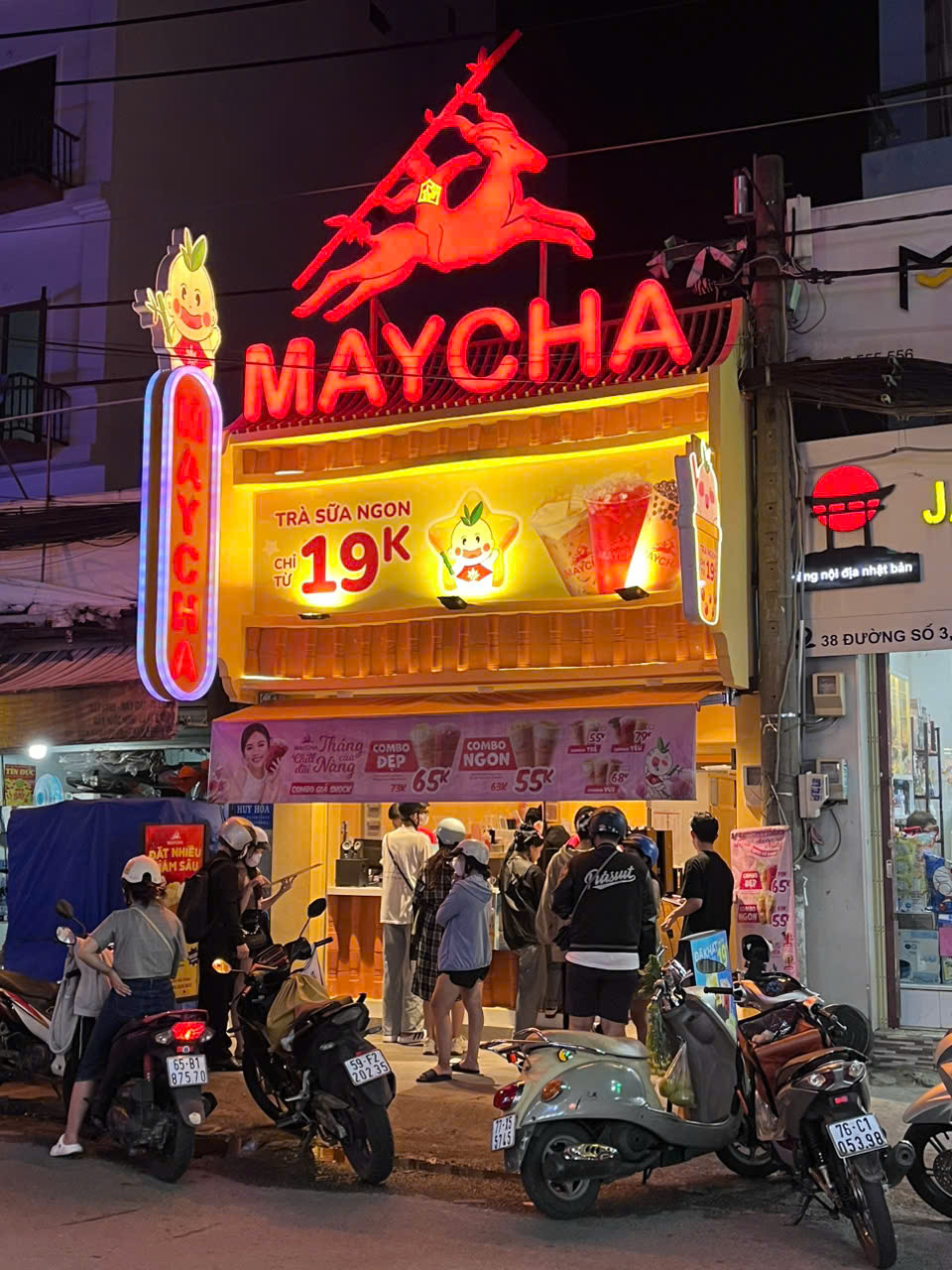 Biển Hiệu Cửa Hàng: Xu Hướng Thiết Kế Nổi Bật Năm 2025